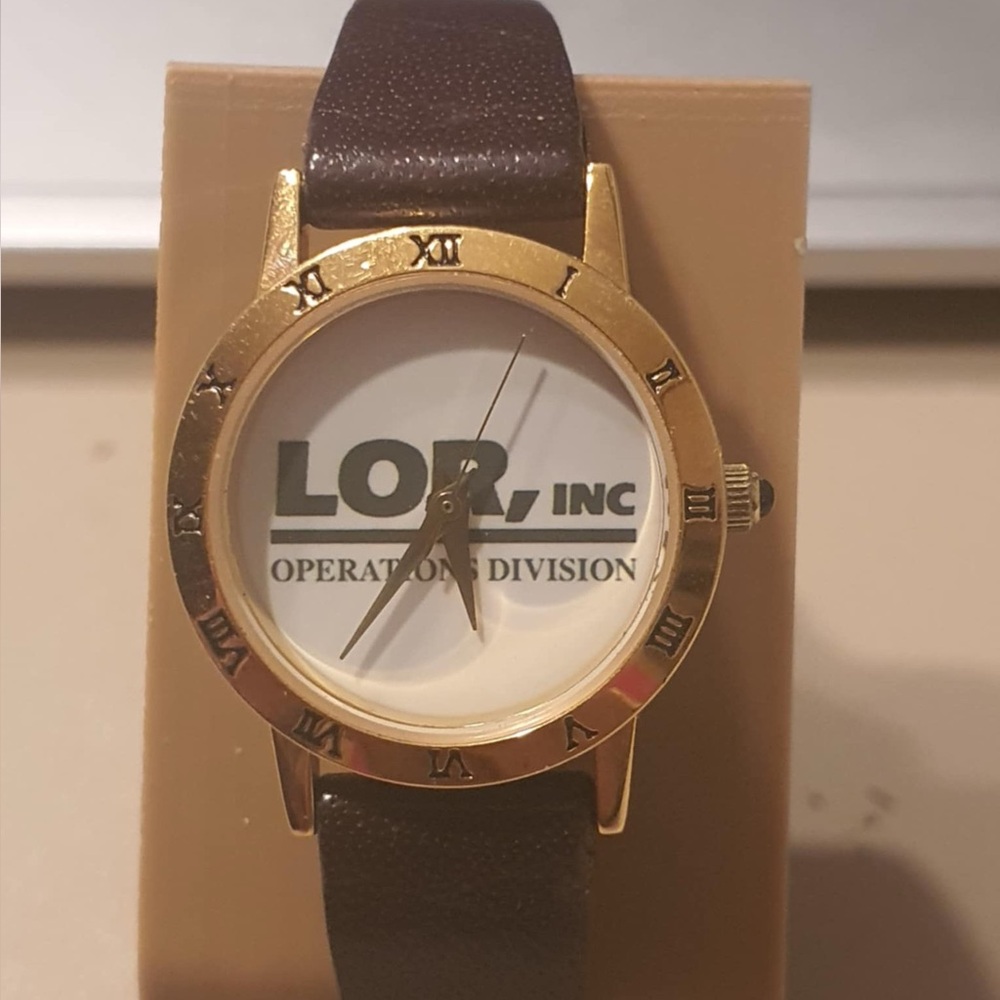 🦋10/$20🦋 LOR Inc. Operations Division Goldtone/White Leather Women's Watch